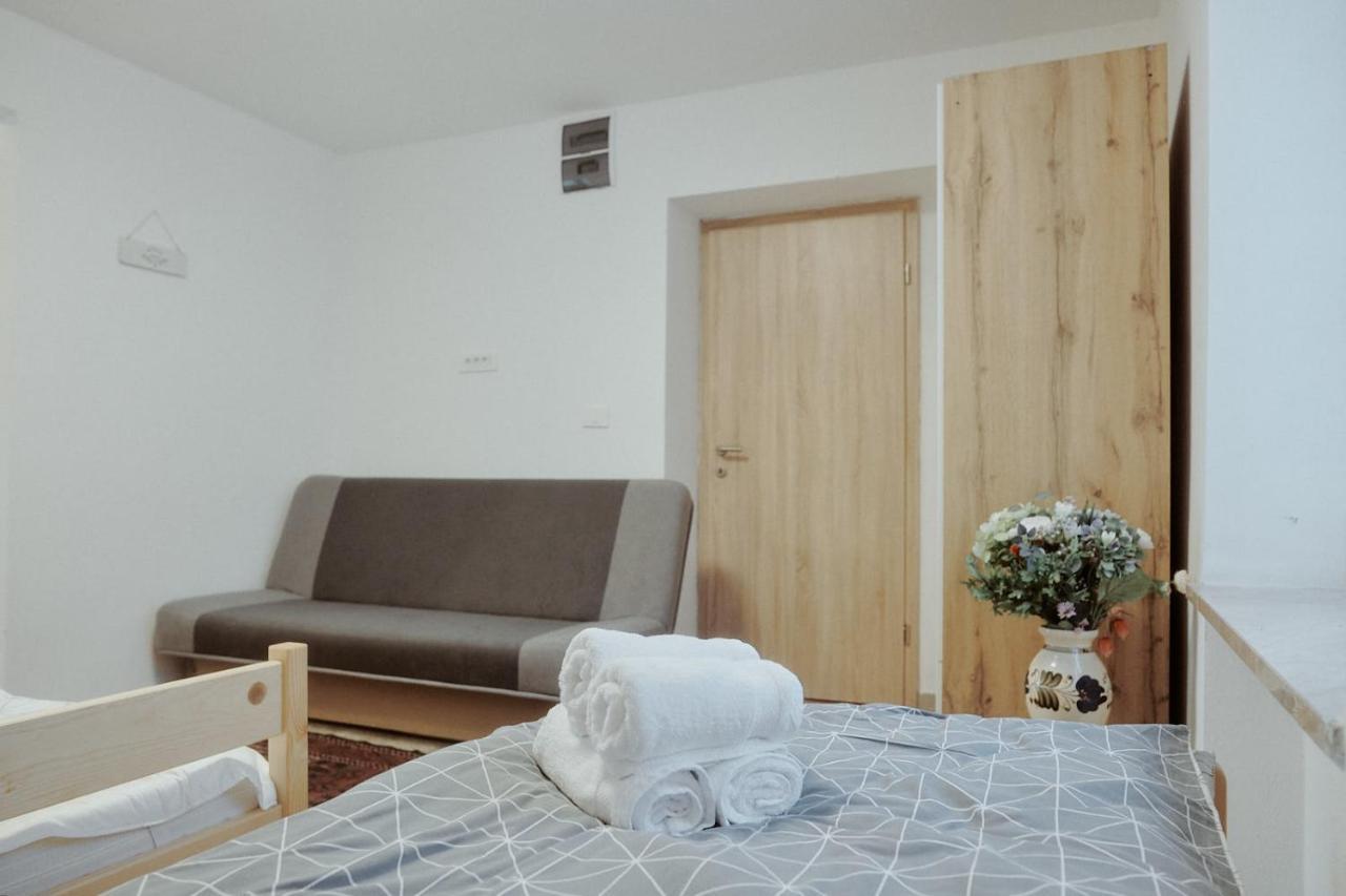 Pr' Stormanu Apartma